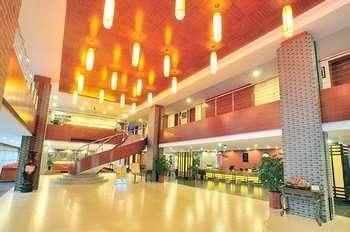 Luanchuan Re-Channel Ferry Lake Hotel Gucheng  Exterior photo