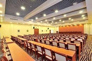 Luanchuan Re-Channel Ferry Lake Hotel Gucheng  Exterior photo